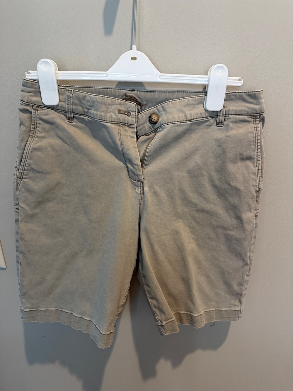 Tommy Bahama Women's Tan Bermuda Shorts